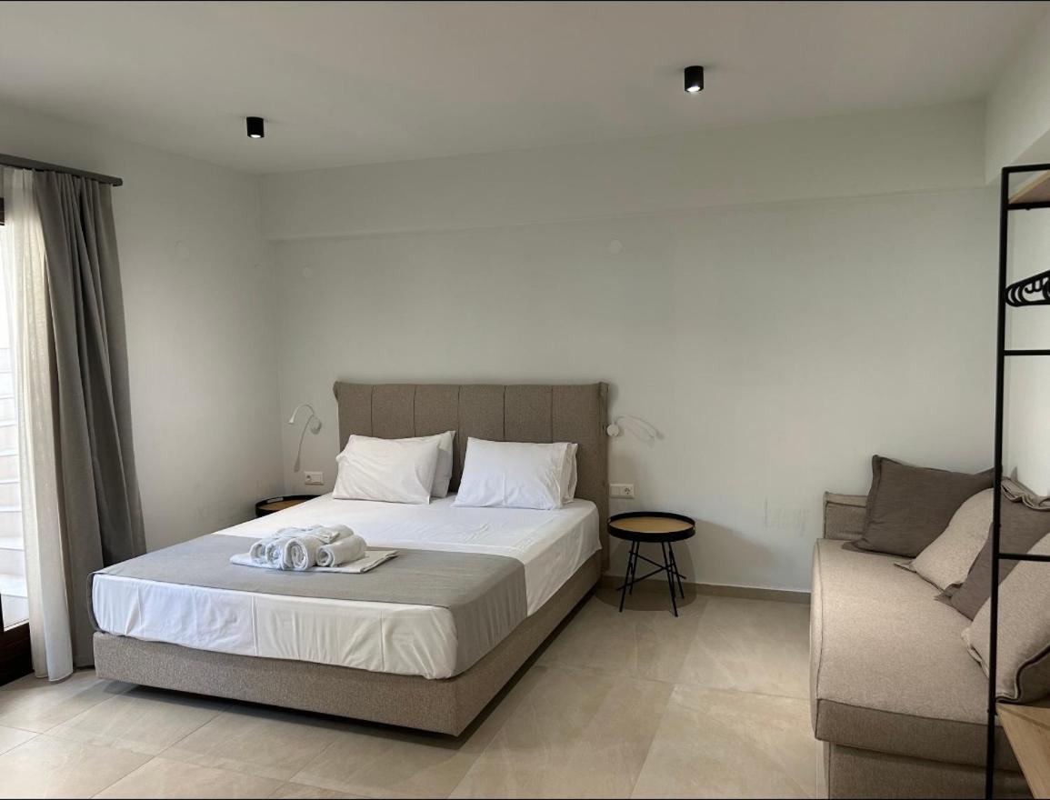 לריסוס La Mer Luxury Apartments מראה חיצוני תמונה